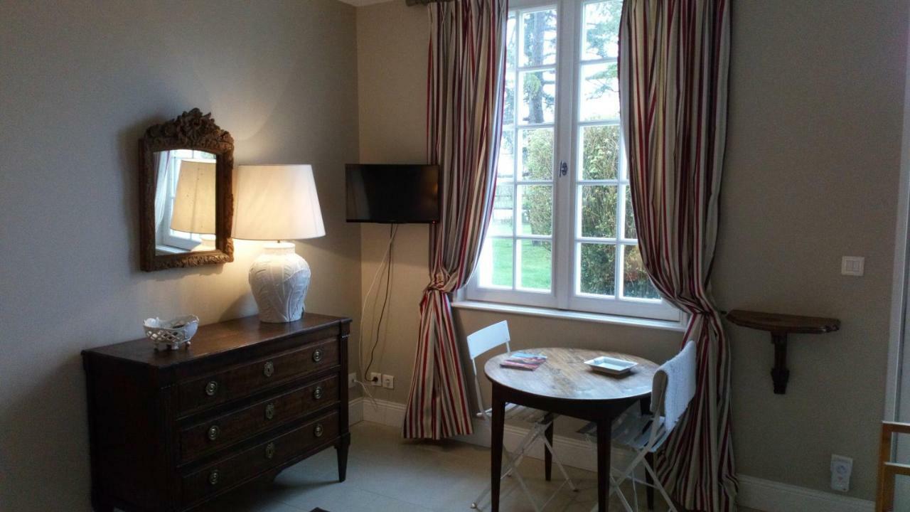 Chambre D'Hotes De La Vallee Montaure Экстерьер фото